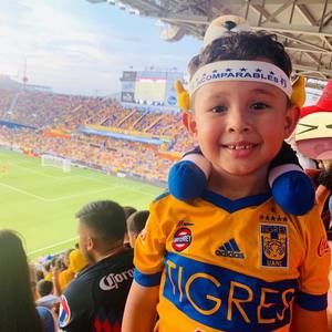 Meet your Posher, Eduardo